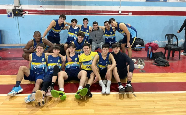 Partido de la Superliga de básquet en Santa Fe