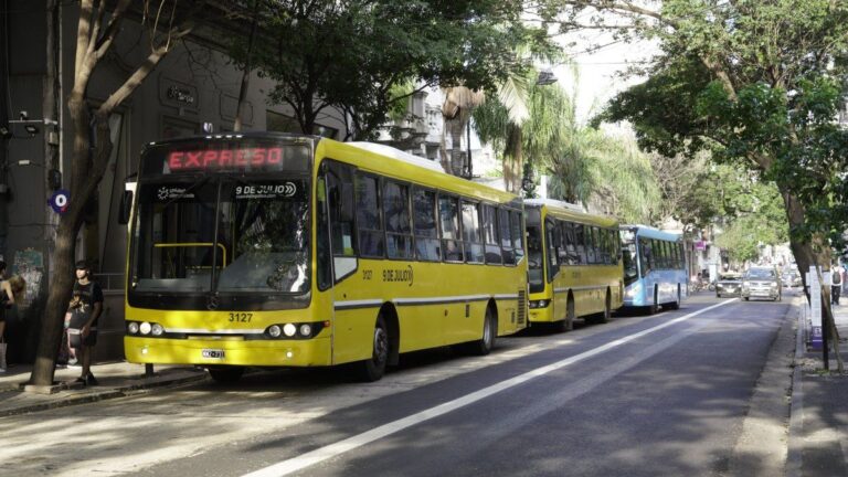 Colectivo interurbano en el Gran Rosario, Santa Fe