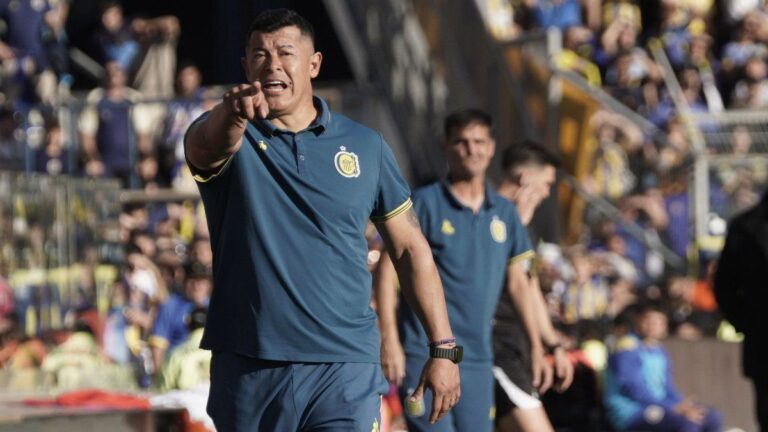 Formación de Rosario Central para el partido ante Libertad por la Copa Libertadores