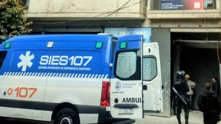 Trabajadores en obra de construcción en Rosario