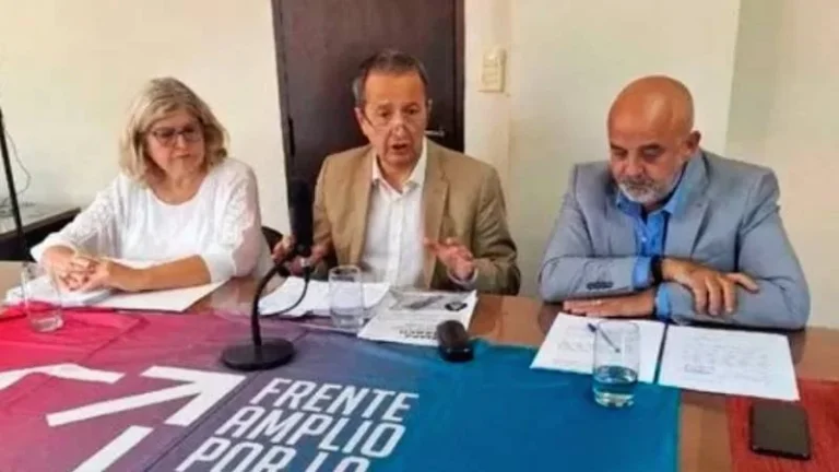 Legisladores del Frente Amplio por la Soberanía presentan nota al gobernador Pullaro