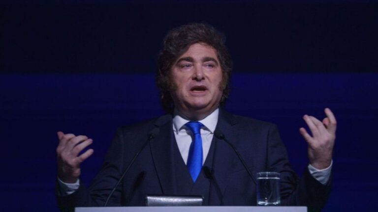 Javier Milei en el AmCham Summit 2026
