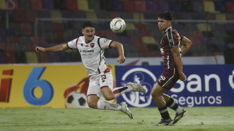 Frank Kudelka durante un partido de Newell's