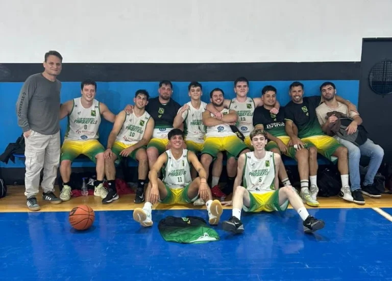 Partido de básquet en Rosario